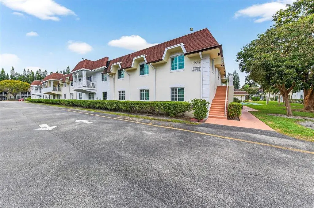 700 SE 2nd Avenue 317, Deerfield Beach, FL 33441