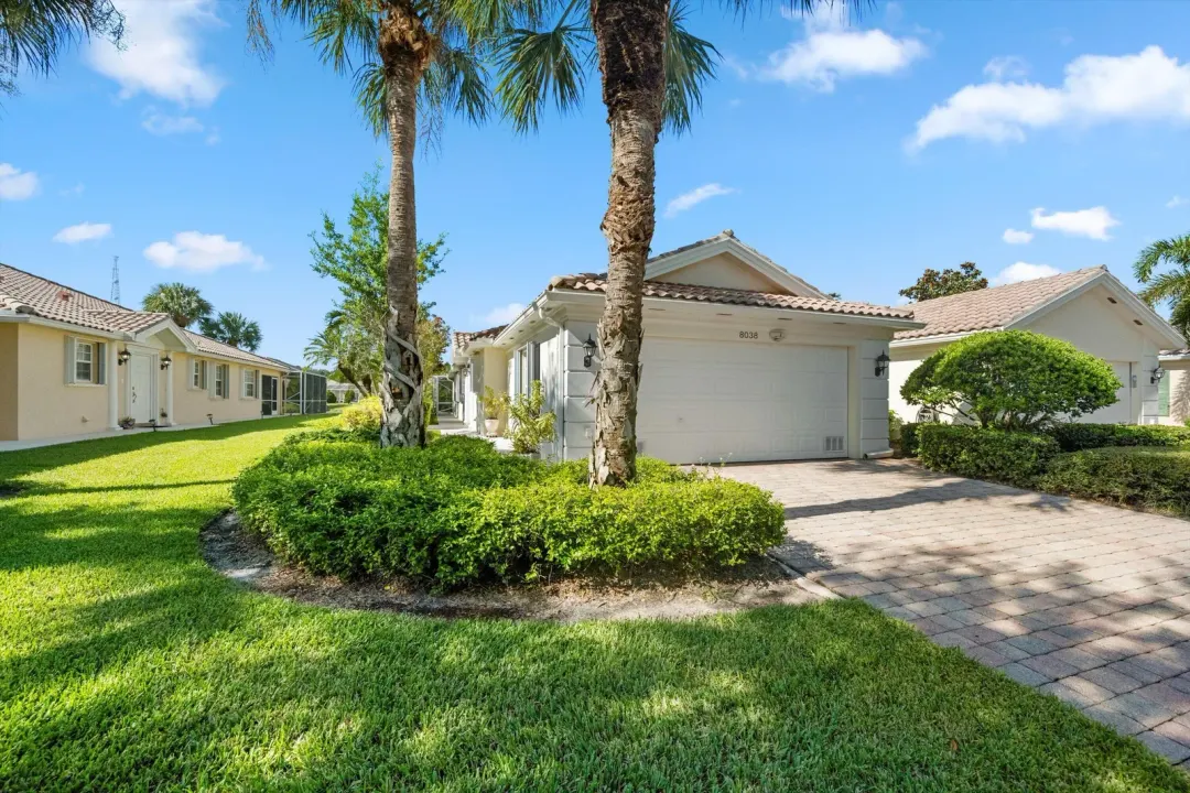 8038 Montserrat Place, Wellington, FL 33414