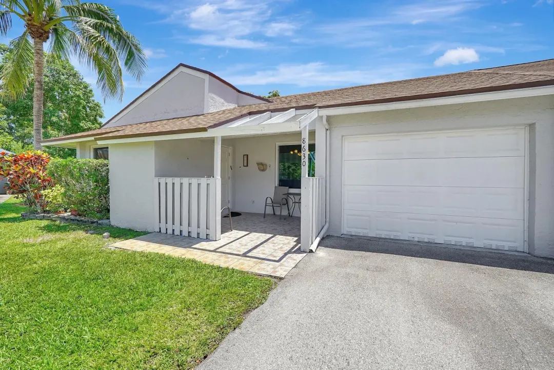 8630 Bridle Path Court, Unit 207, Davie, FL, 33328