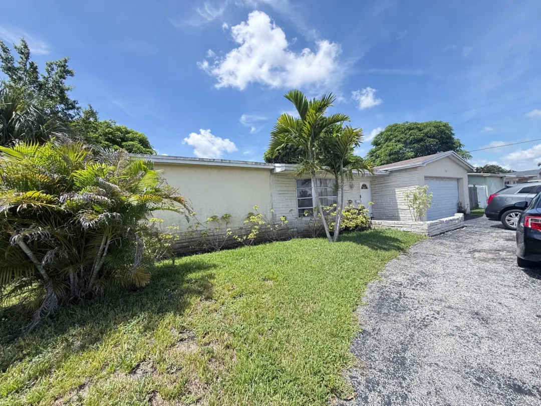 3132 NW 39th Court, Lauderdale Lakes, FL 33309