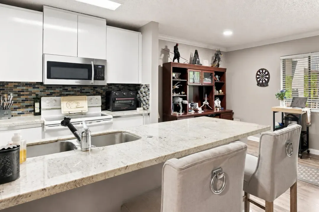 711 Forest Club Drive 119, Wellington, FL 33414