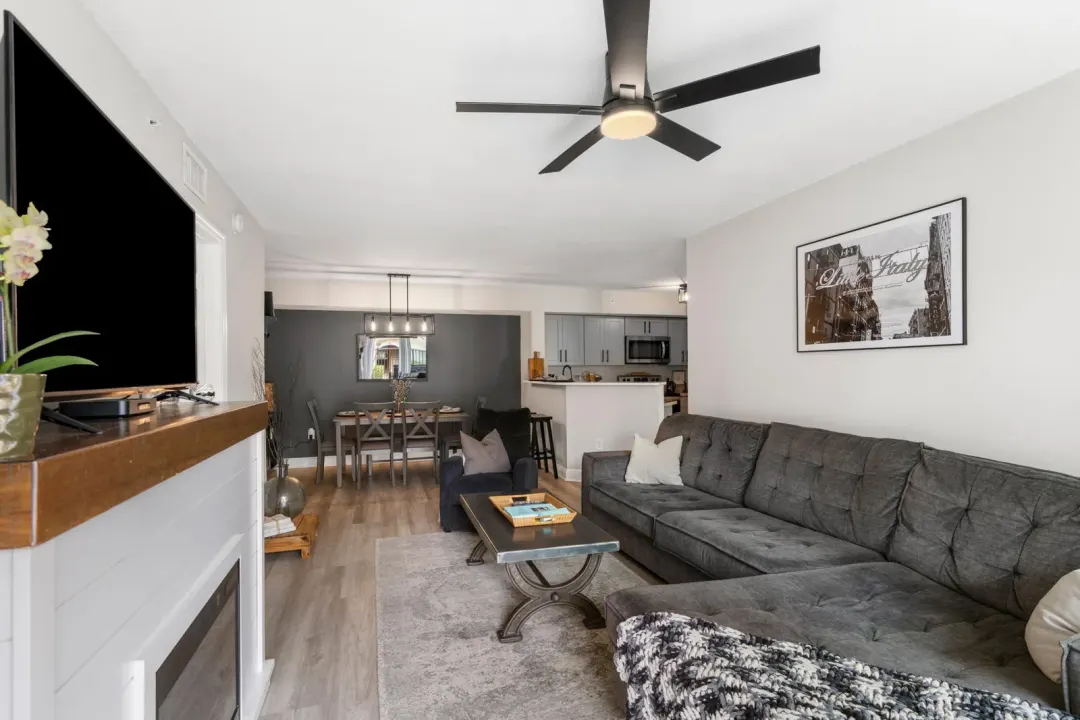 4041 San Marino Boulevard 202, West Palm Beach, FL 33409