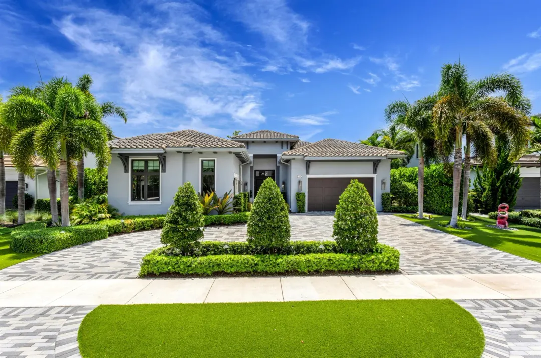 904 NW 2nd Street, Boca Raton, FL 33486