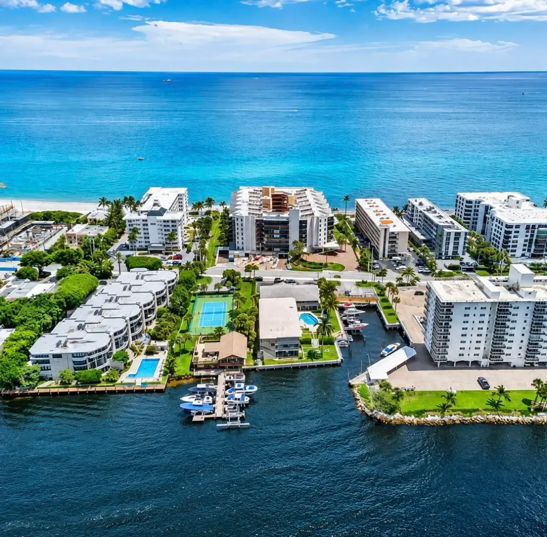 1167 Hillsboro Mile, Unit 306, Hillsboro Beach, FL, 33062
