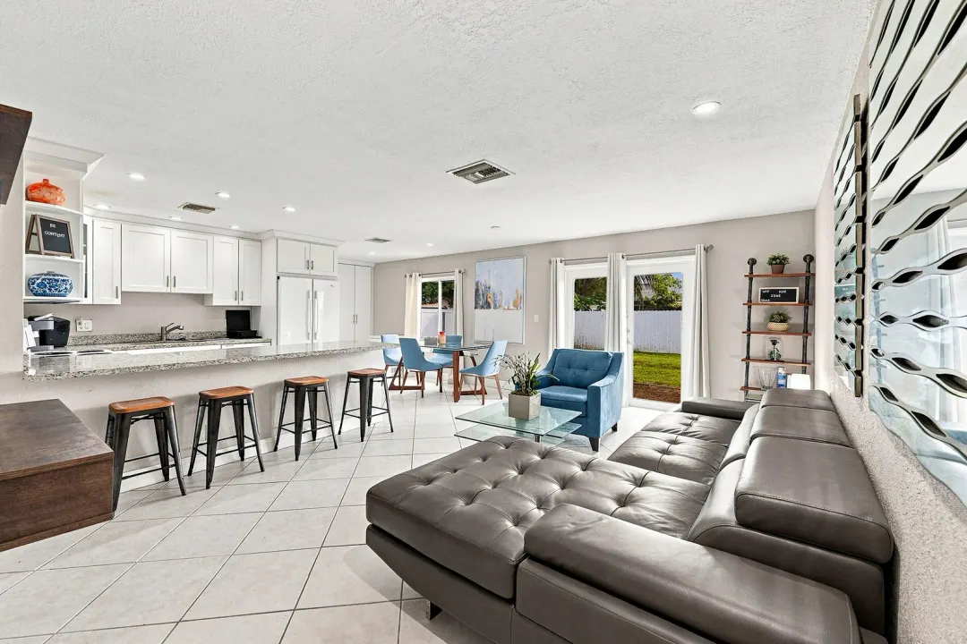 7804 SW 6th Court, North Lauderdale, FL 33068
