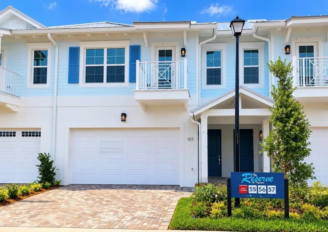 155 Seagrape Lane 55 Centerville, Tequesta, FL 33469