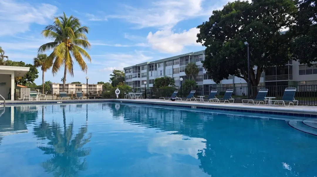 2771 Taft Street, Unit 302, Hollywood, FL, 33020