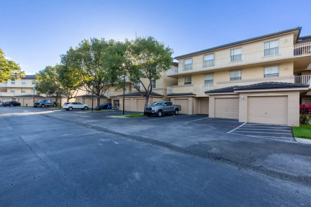 2100 Greenview Shores Boulevard 505, Wellington, FL 33414