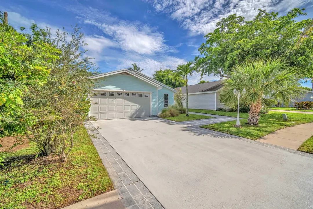 4775 Brook Drive, West Palm Beach, FL, 33417