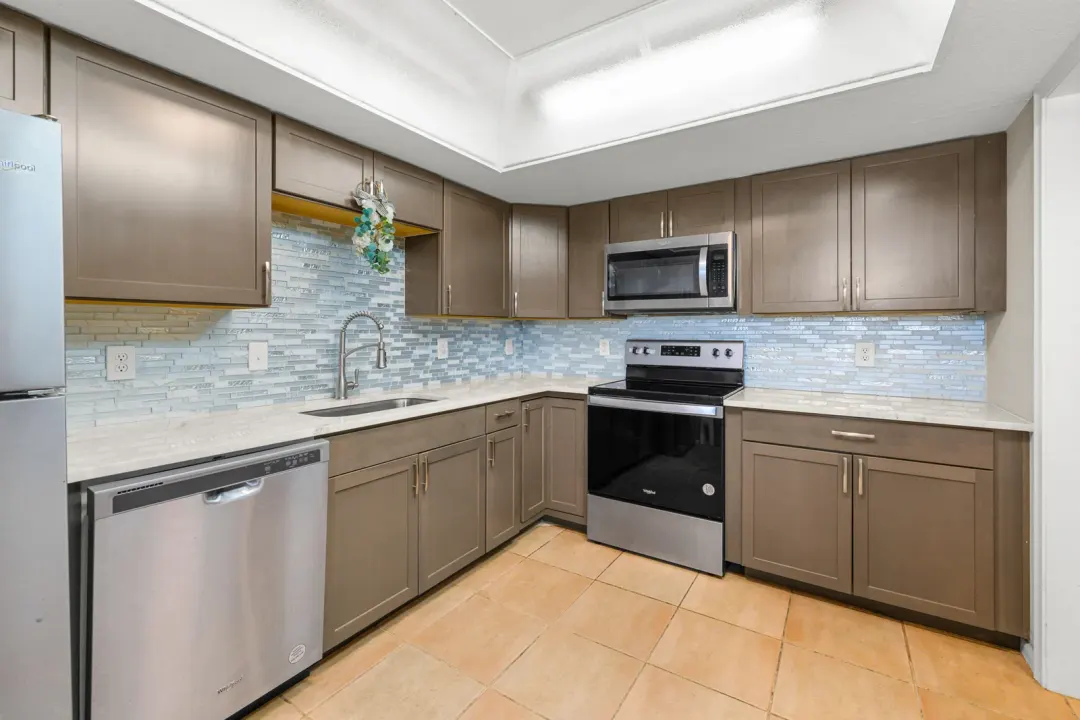 4500 Gefion Court 302, Lake Worth, FL 33467