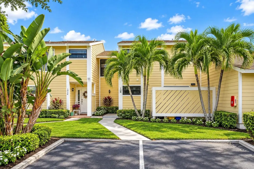 502 Lakewood Drive 10b, Jupiter, FL 33458