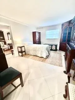 3940 NW 42nd Avenue 320, Lauderdale Lakes, FL 33319