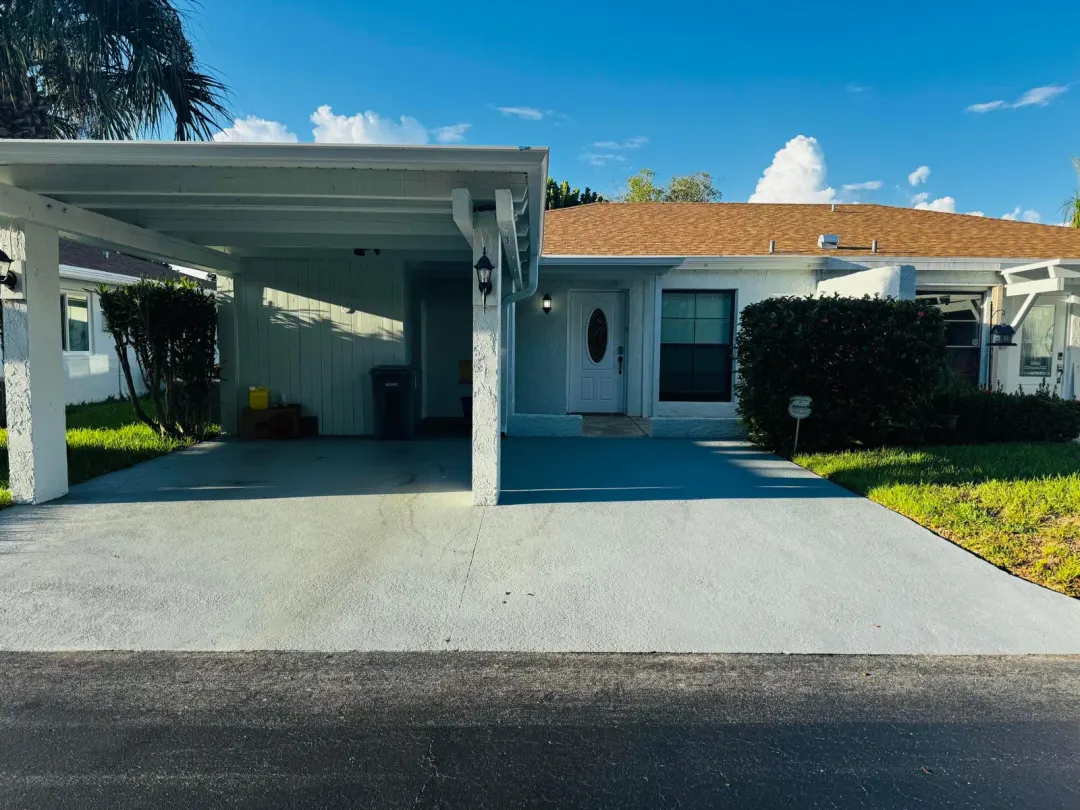 6820 Moonlit Dr Drive, Delray Beach, FL 33446