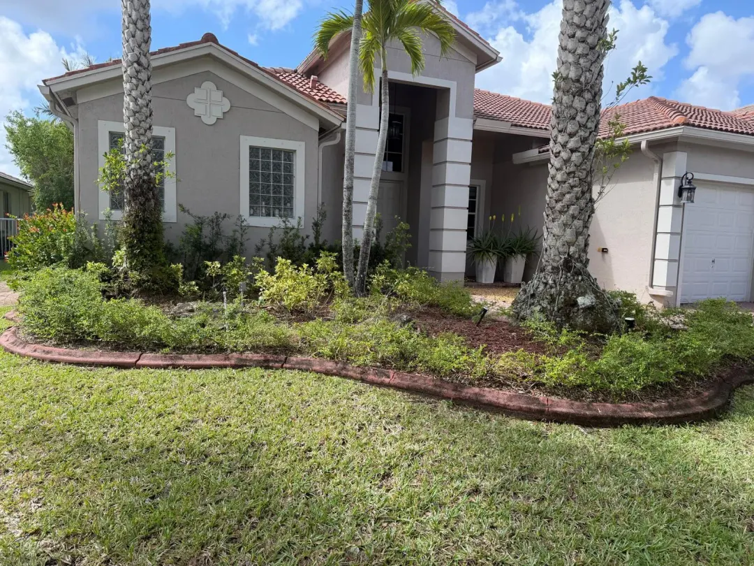 Address Withheld, Weston, FL 33332