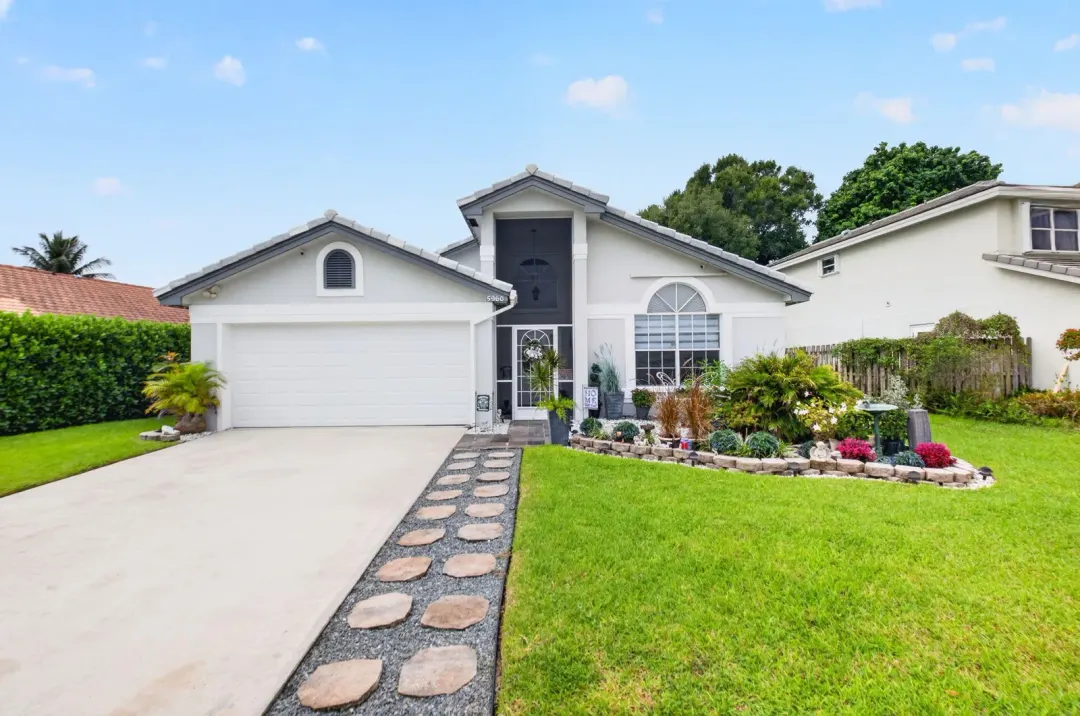 5960 Aquamarine Way, Boynton Beach, FL 33472