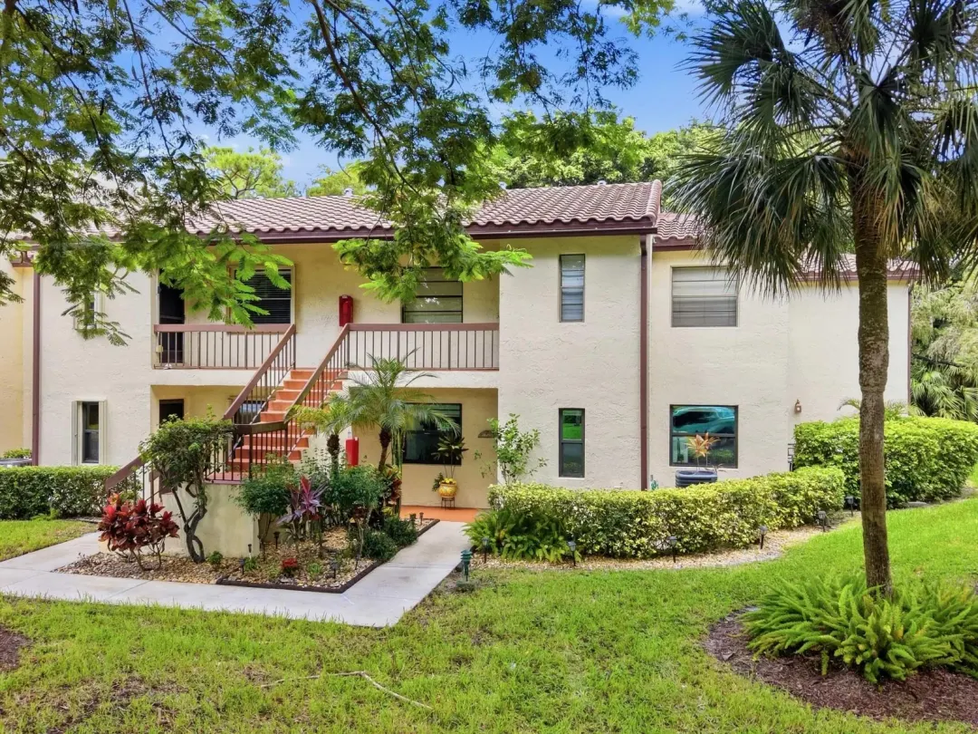 21621 Arriba Real 1-i, Boca Raton, FL 33433