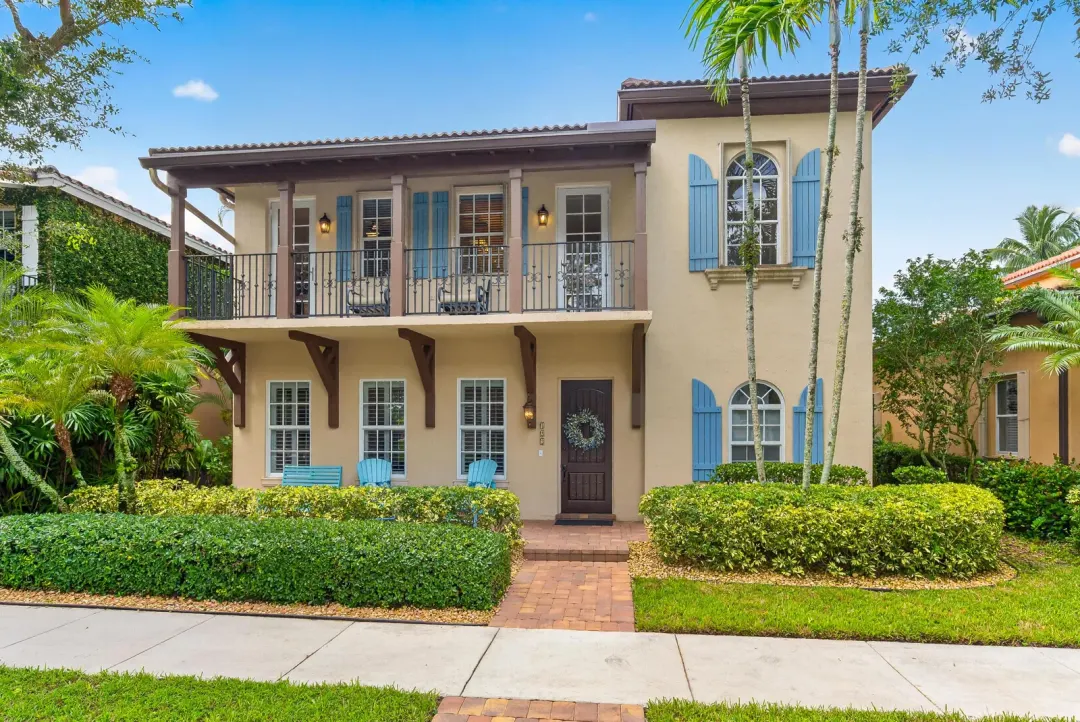 122 Santiago Drive, Jupiter, FL 33458