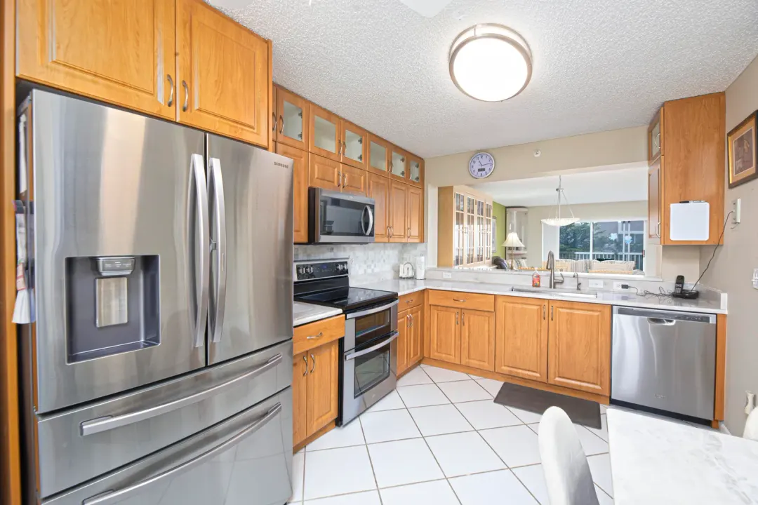 9511 Weldon Circle G416, Tamarac, FL 33321