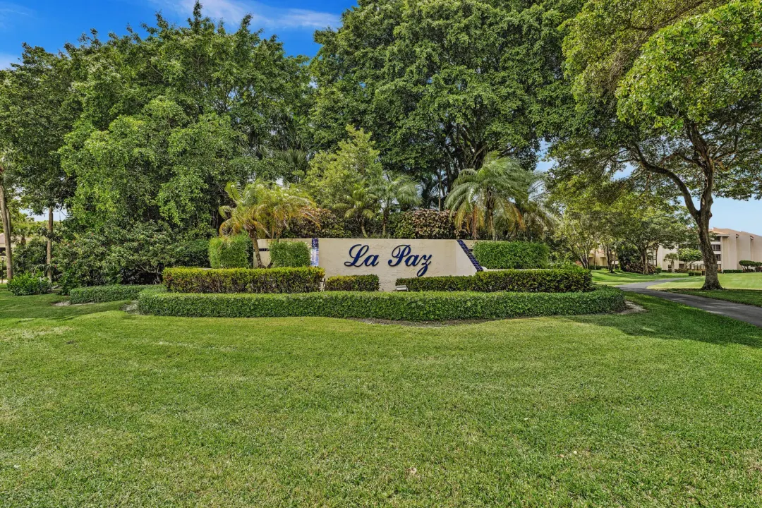 7508 La Paz Boulevard 204, Boca Raton, FL 33433