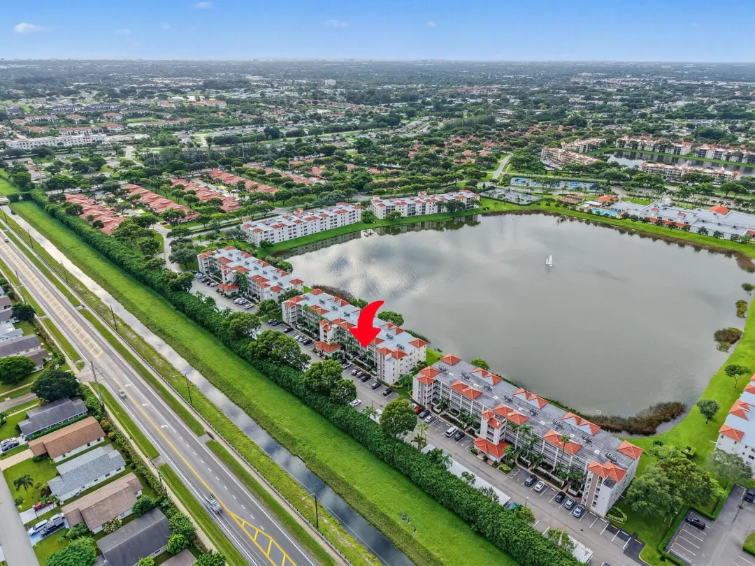 6096 Huntwick Terrace 206, Delray Beach, FL 33484
