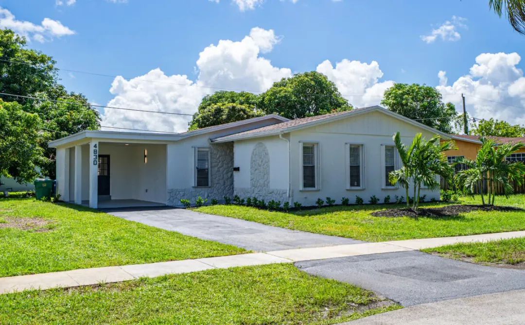 4830 NW 18th Street, Lauderhill, FL 33313