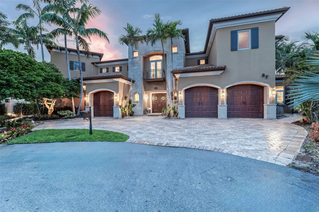 2311 NE 35th Street, Lighthouse Point, FL 33064