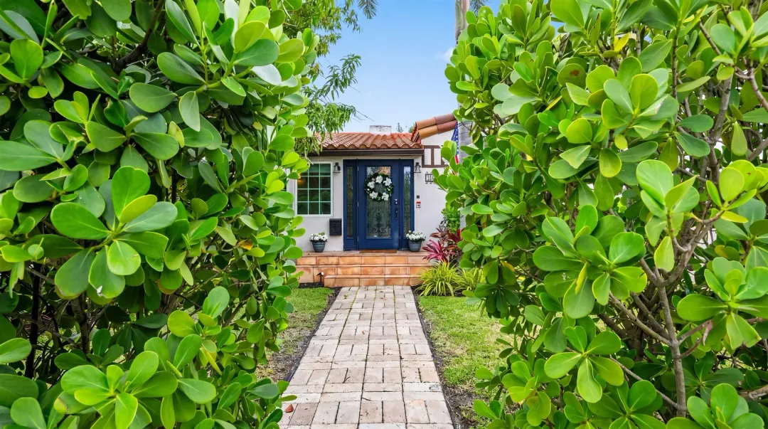 436 38th Street, West Palm Beach, FL 33407
