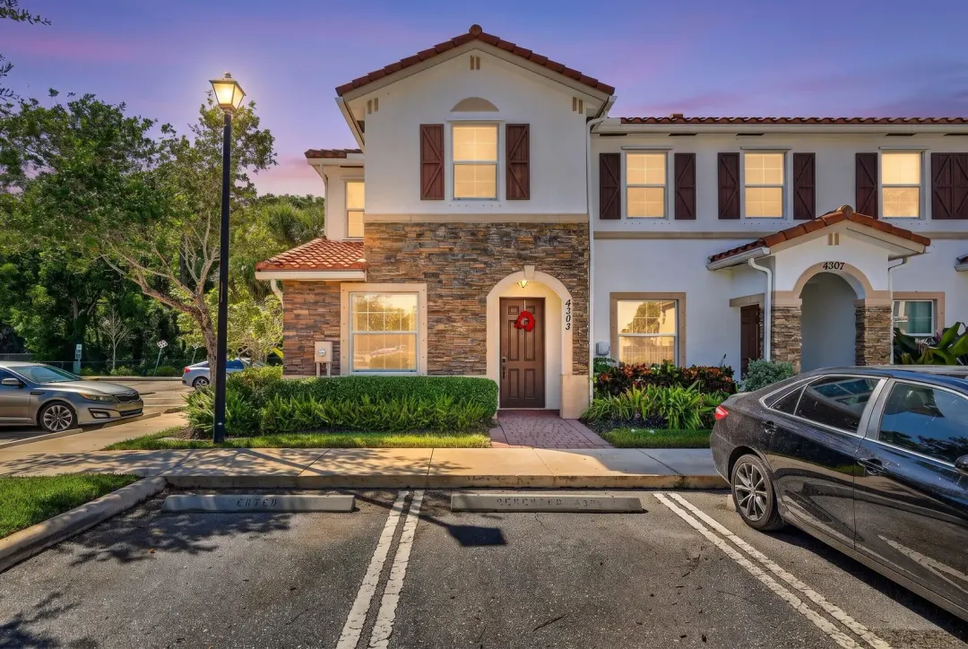 4305 Maybelle Lane, West Palm Beach, FL 33417