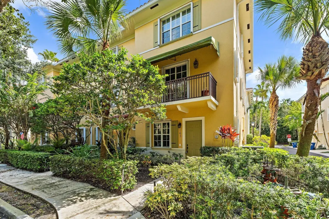 163 Apalachee Lane, Jupiter, FL 33458