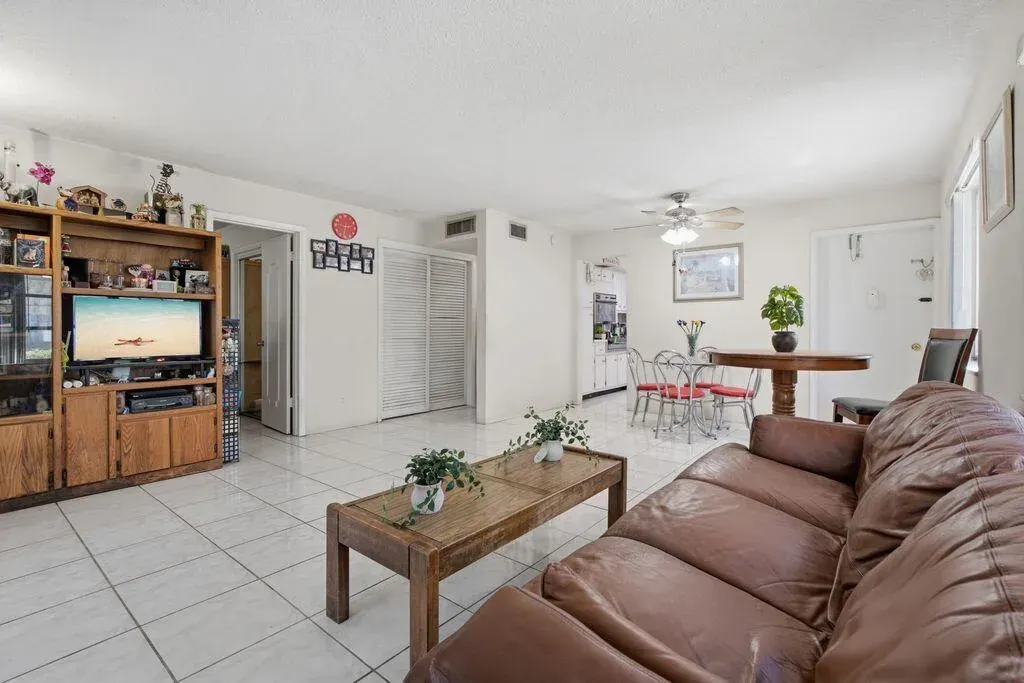 3720 Harrison Street 2, Hollywood, FL 33021