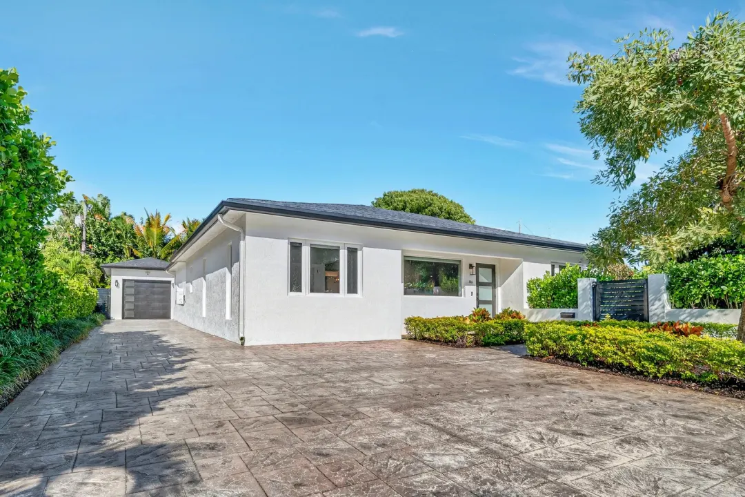 301 Pilgrim Road, West Palm Beach, FL 33405