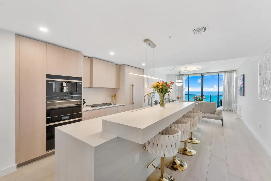 900 N Ocean Boulevard 1204, Pompano Beach, FL 33062