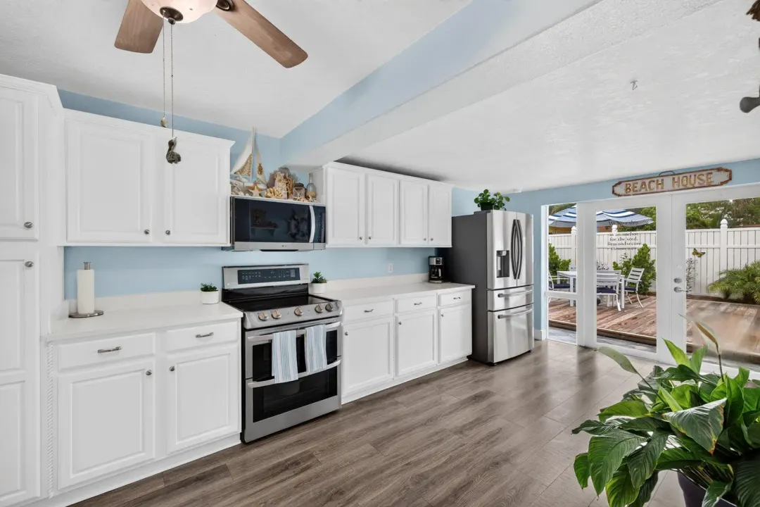 1131 NE 3rd Street, Pompano Beach, FL 33060