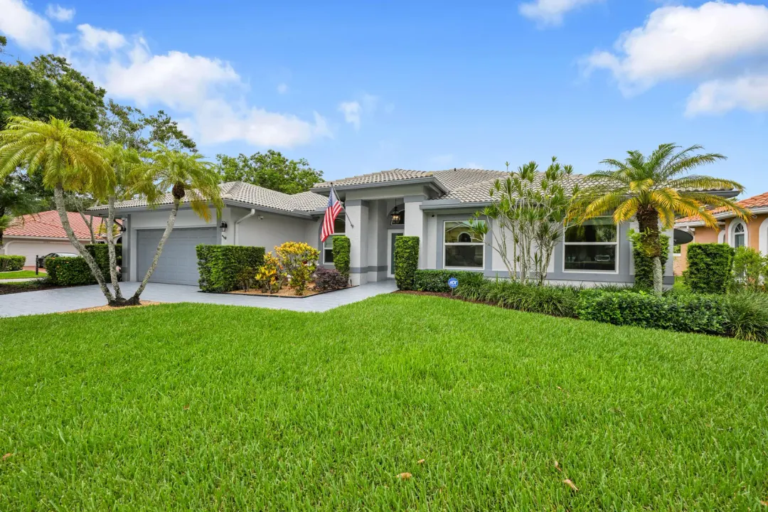 2100 Oakmont Terrace, Coral Springs, FL 33071
