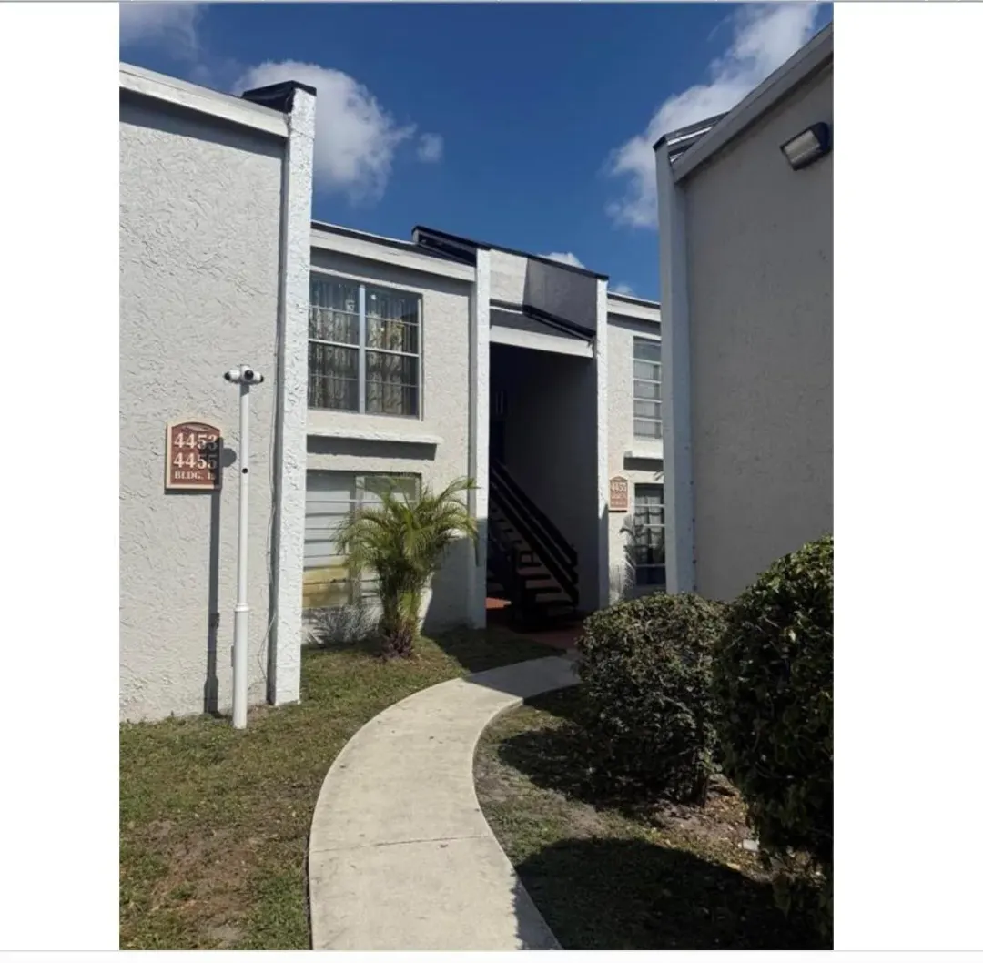 4457 Treehouse Lane C, Tamarac, FL 33319