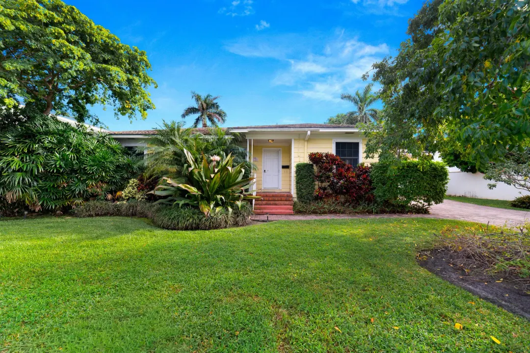 1102 Seaspray Avenue, Delray Beach, FL 33483