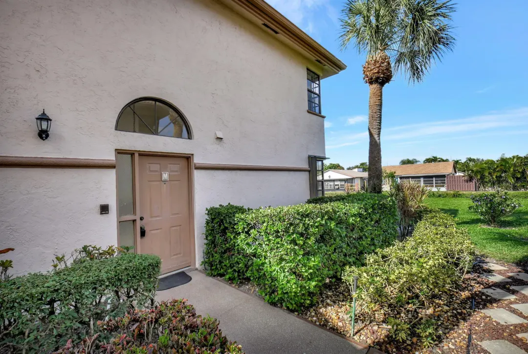 5195 Europa Drive M, Boynton Beach, FL 33437