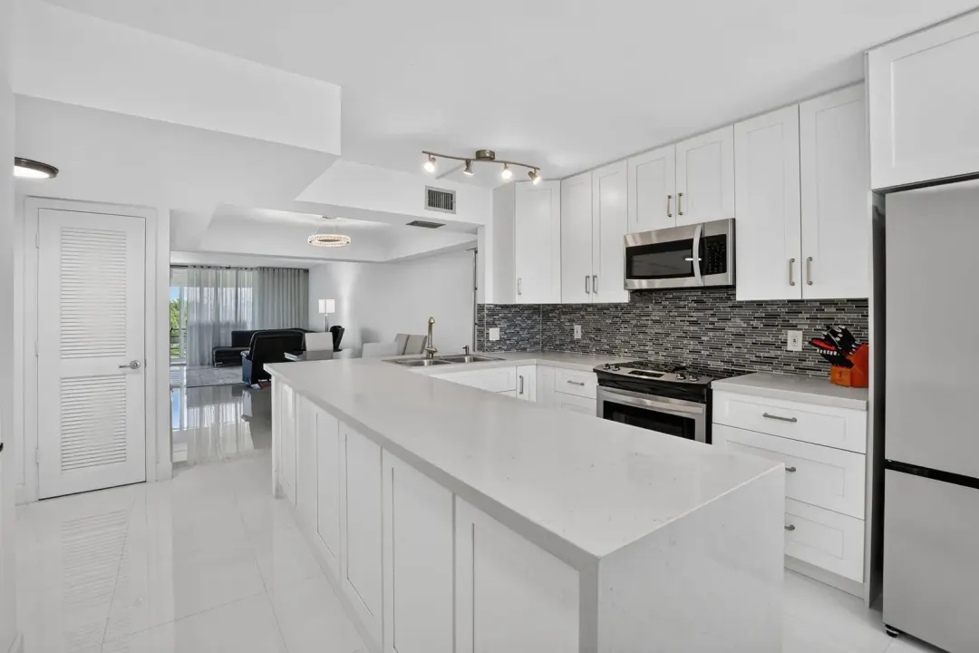 23099 Barwood Lane N 308, Boca Raton, FL 33428