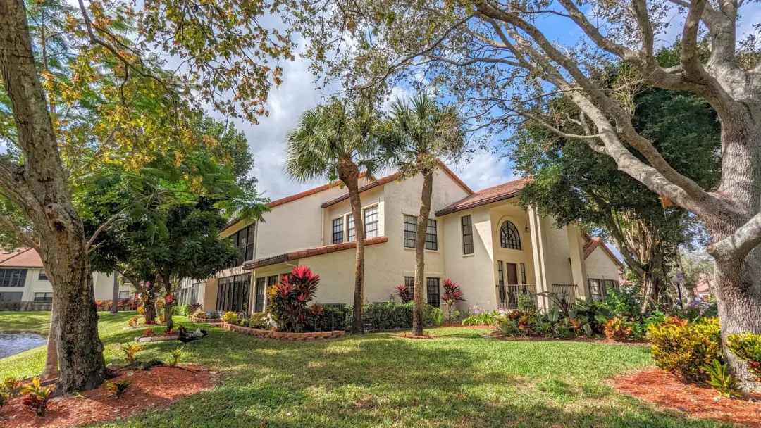 3002 Lucerne Park Drive 5121, Greenacres, FL 33467