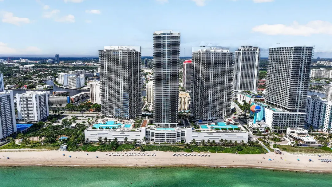 1800 S Ocean Drive 806, Hallandale Beach, FL 33009