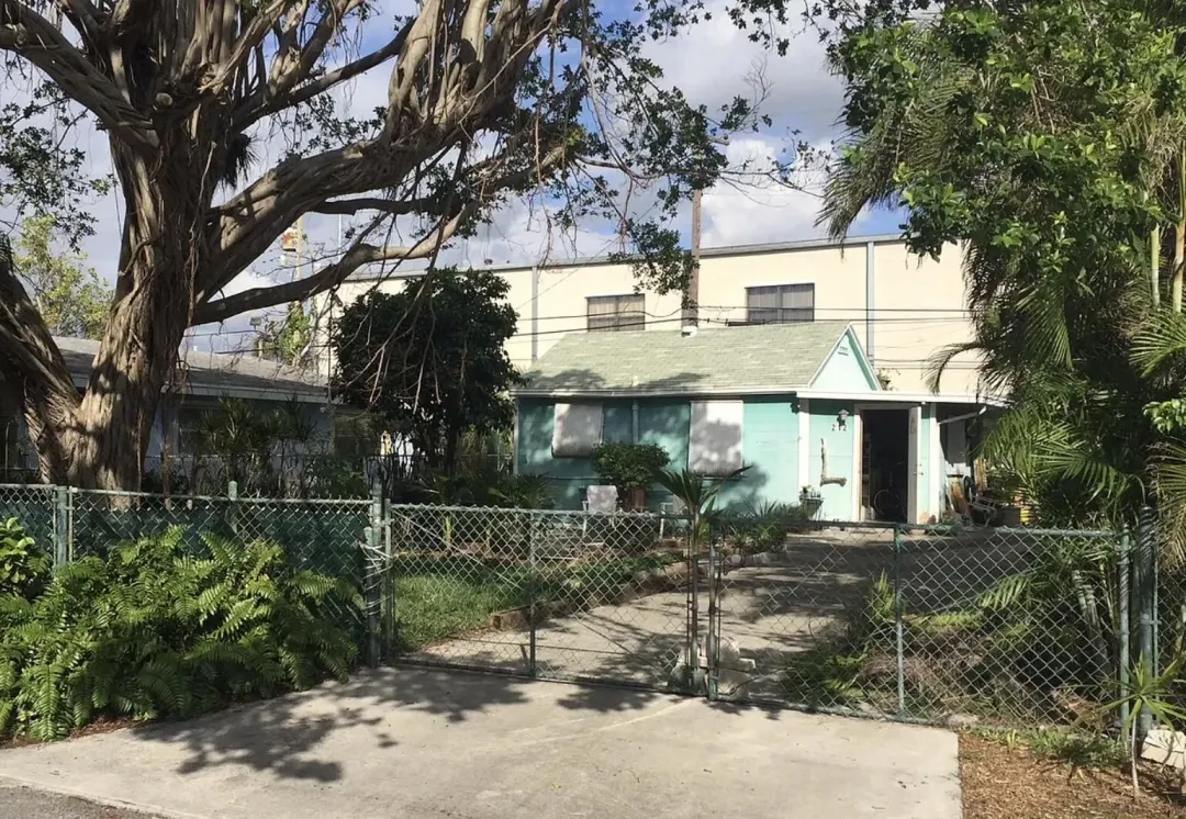 212 E 25th Street, Riviera Beach, FL 33404