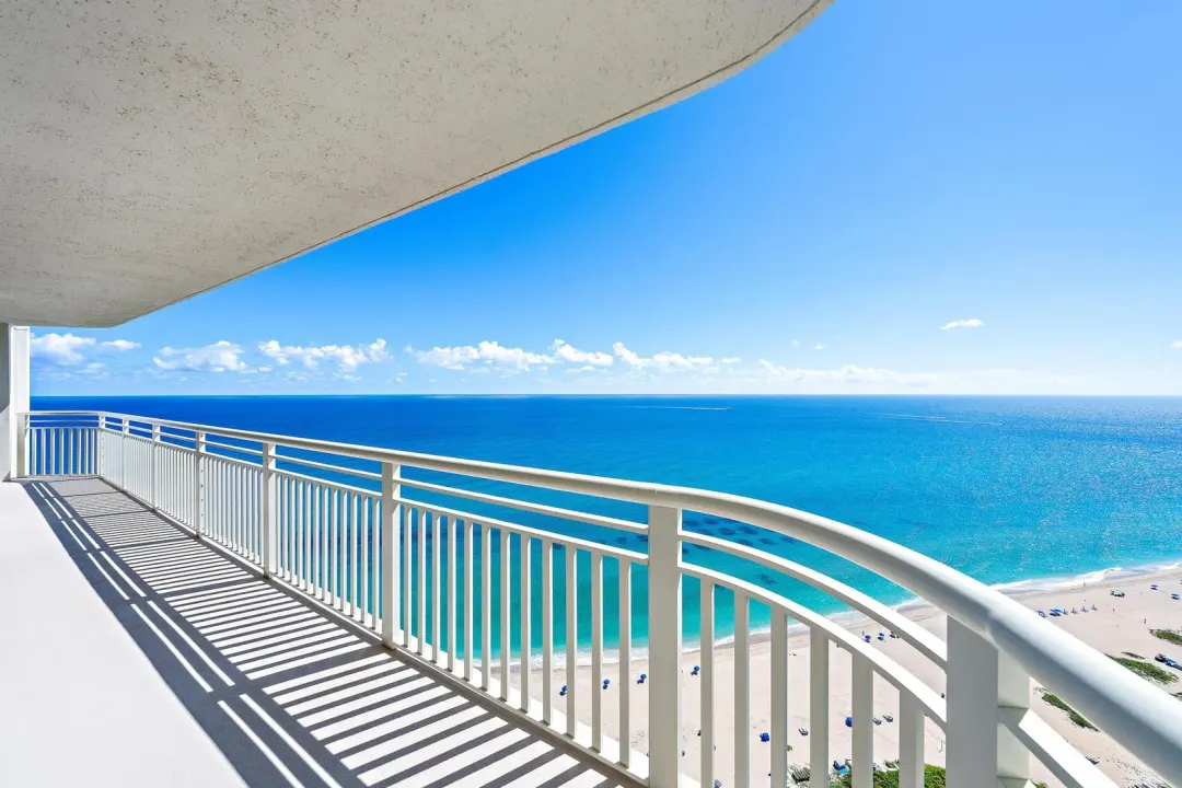 3000 N Ocean Drive 38c, Singer Island, FL 33404