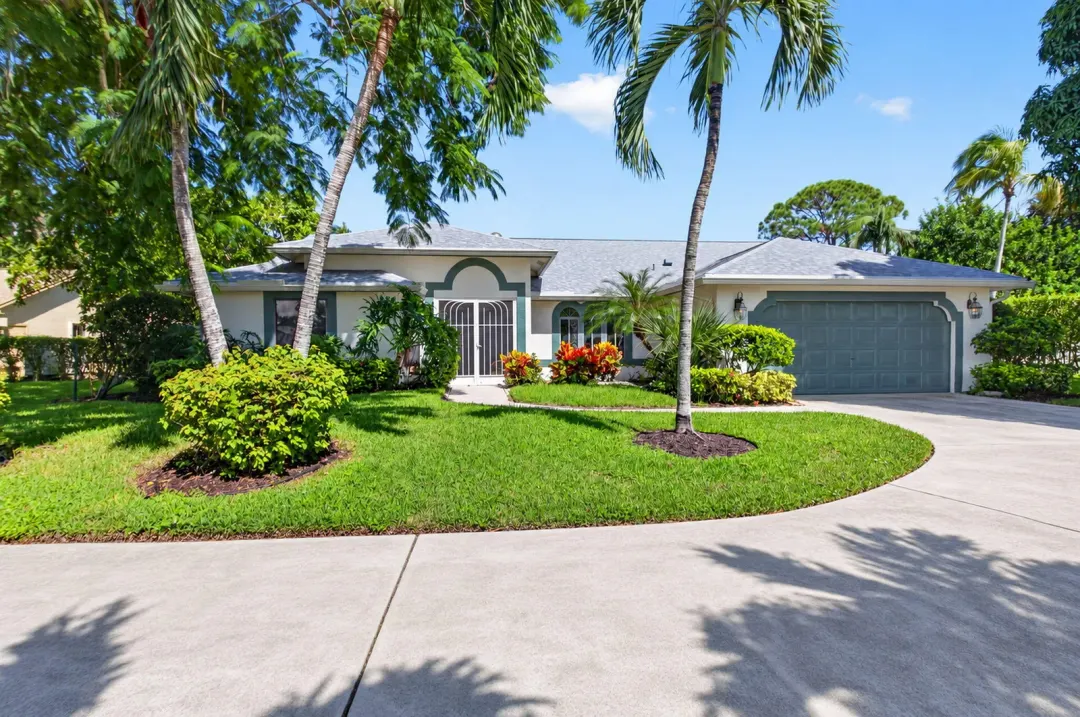 2915 Riviera Drive, Delray Beach, FL 33445