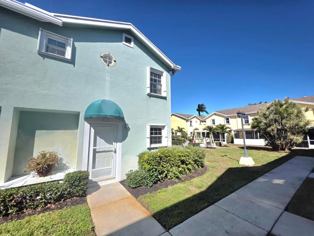 311 Waterside Drive, Hypoluxo, FL 33462