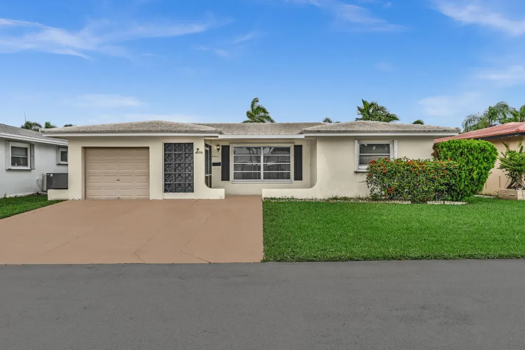 4202 NW 43rd Terrace, Tamarac, FL 33319