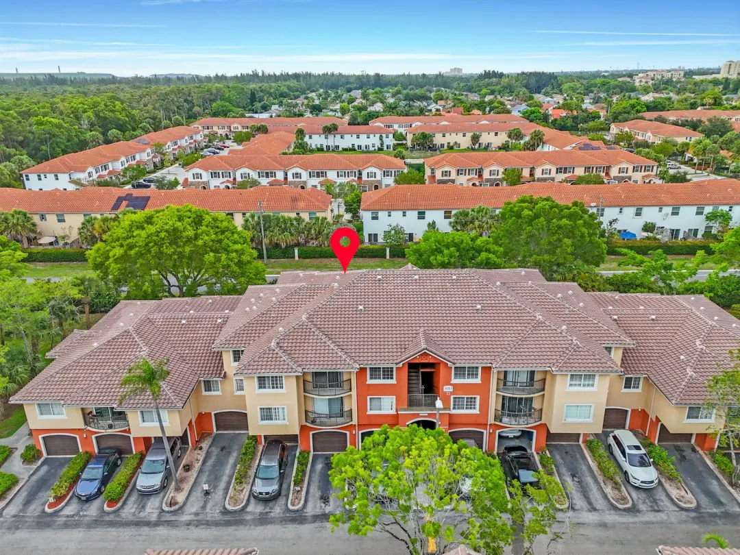 Address Withheld, West Palm Beach, FL 33417