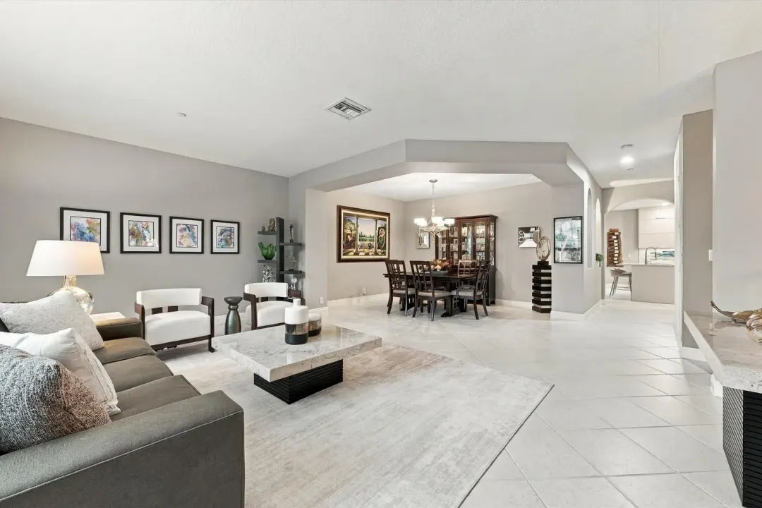 5545 NE Trieste Way, Boca Raton, FL 33487