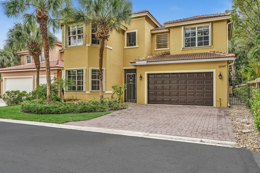 10247 Isle Wynd Court, Boynton Beach, FL 33437