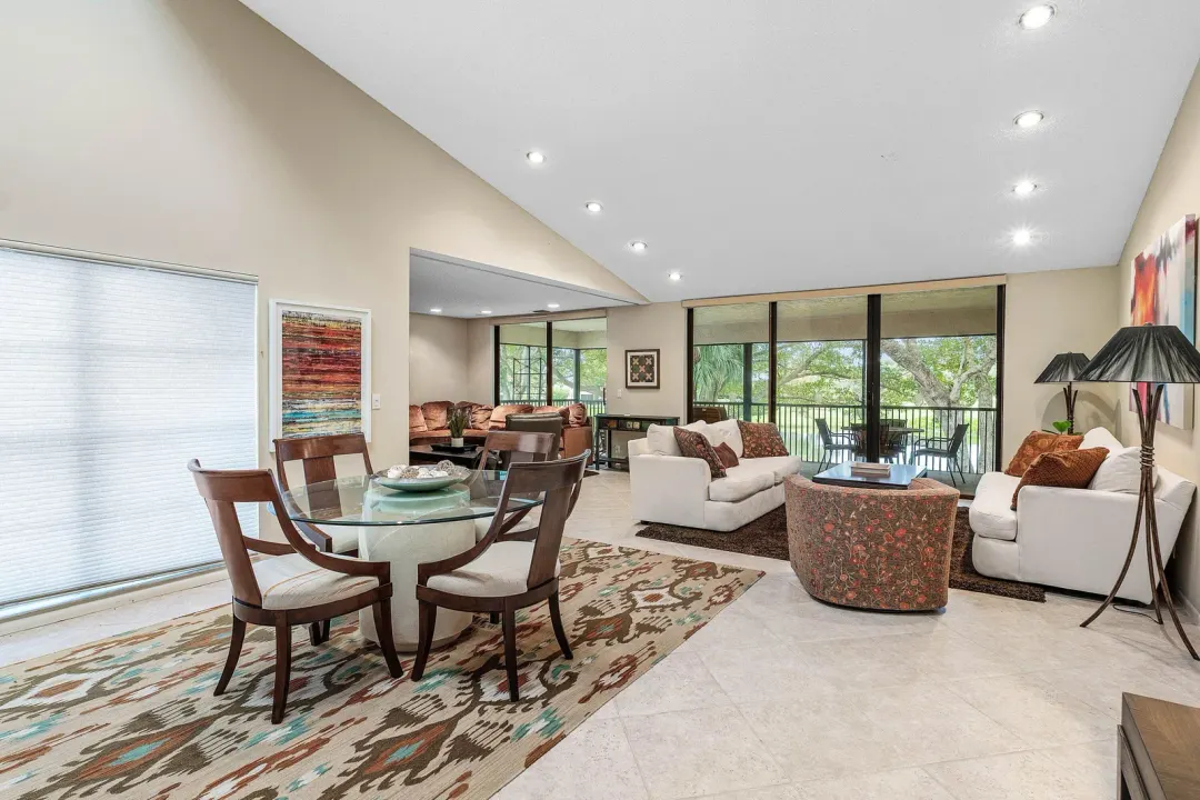 53 Eastgate Drive B, Boynton Beach, FL 33436