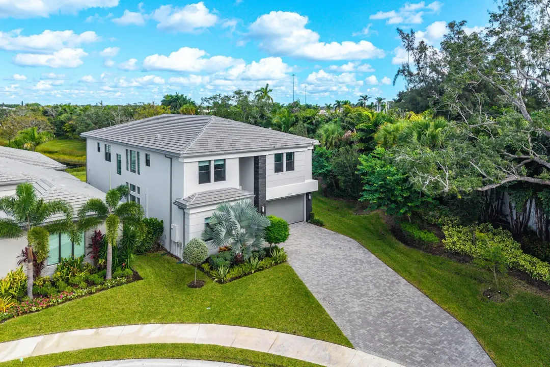 8209 Essex Country Club Drive, Boca Raton, FL 33434